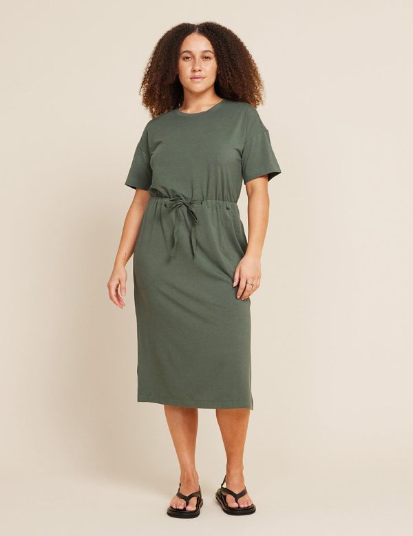 T-Shirt Tie Dress - Moss For Sale - Image 4